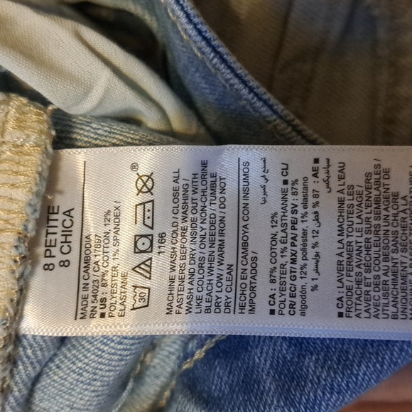 Old Navy Wide Leg Crop Jeans 8P - Picture 3 of 4